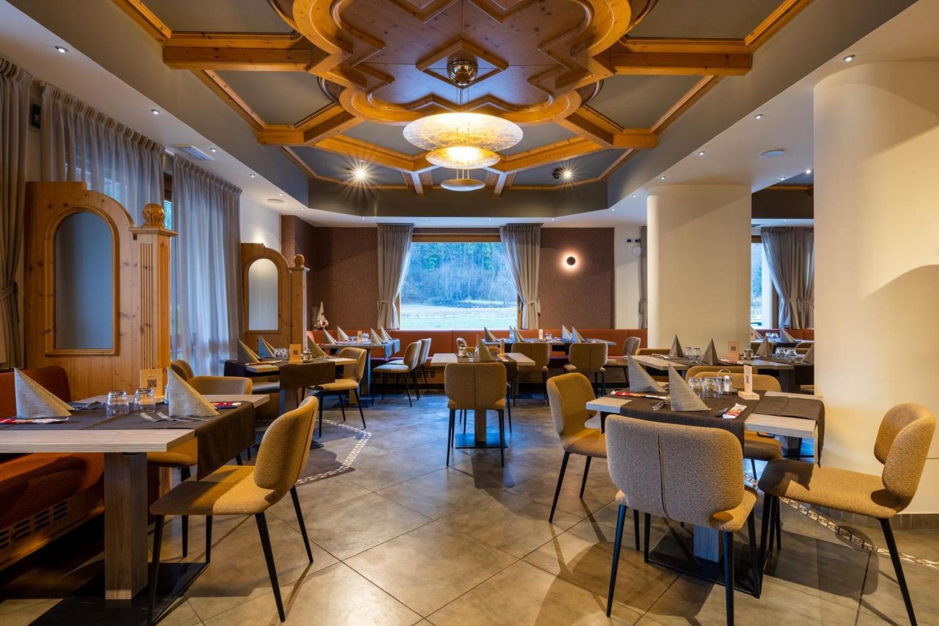 多洛米蒂索恩酒店 蒂奥内迪特伦托 外观 照片